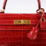 Hermès 2020 Kelly 32 Sellier Braise Matte Porosus Crocodile Gold Hardware