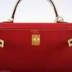 Hermès HSS 2019 Kelly 25 Sellier Rouge Casaque and Craie Epsom Brushed Gold Hardware