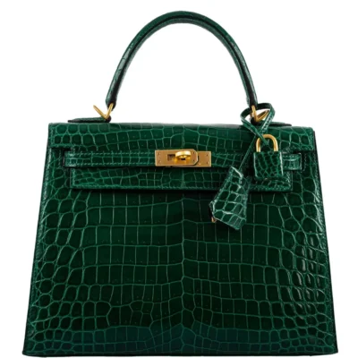 Hermès HSS Kelly 25 Sellier Emerald and Cassis Shiny Niloticus Crocodile Brushed Gold Hardware