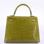 Hermès Kelly 25 Sellier Vert Anis Shiny Niloticus Crocodile Palladium Hardware