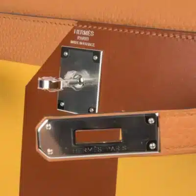 Hermès Rare Collectible Kelly 28 Sellier Toffee/Jaune Ambre/Fauve Box Calfskin Palladium Hardware