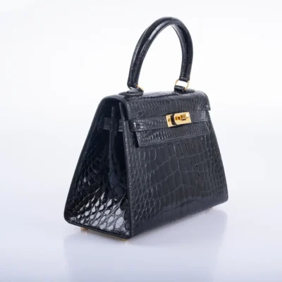 Hermès Vintage Mini Kelly 20 Black Noir Shiny Alligator Mississippiensis Gold Hardware